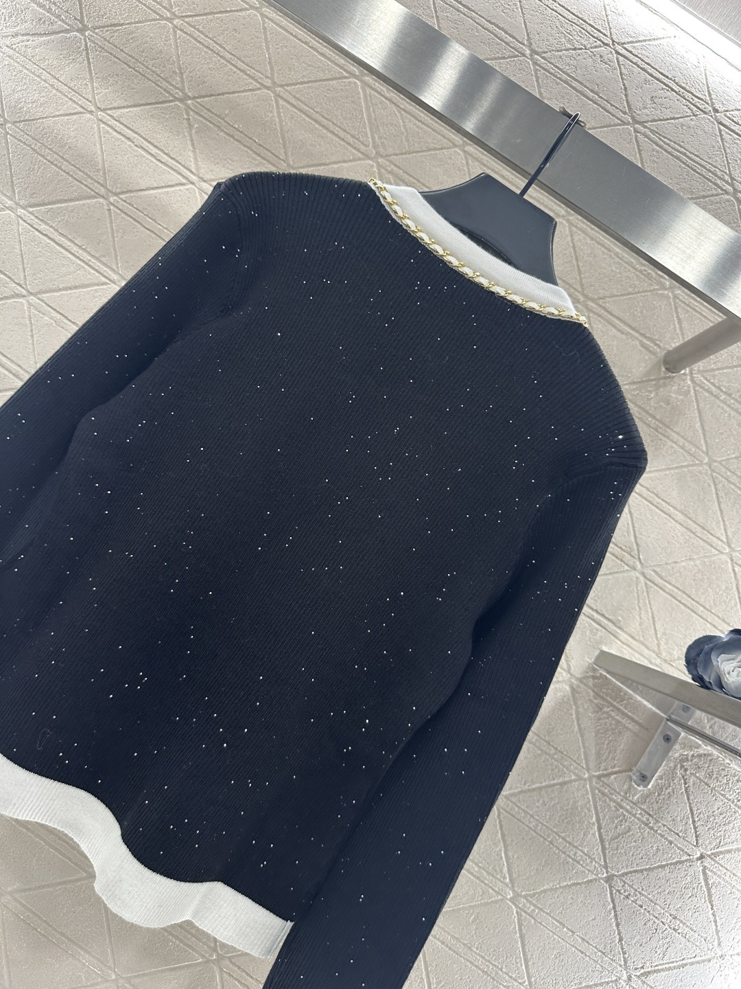 ♥Chane*♥2025新品上架 黑白蝴蝶结针织开衫定制YB羊毛纱线织造，质感光泽，柔软亲肤，V领针织开