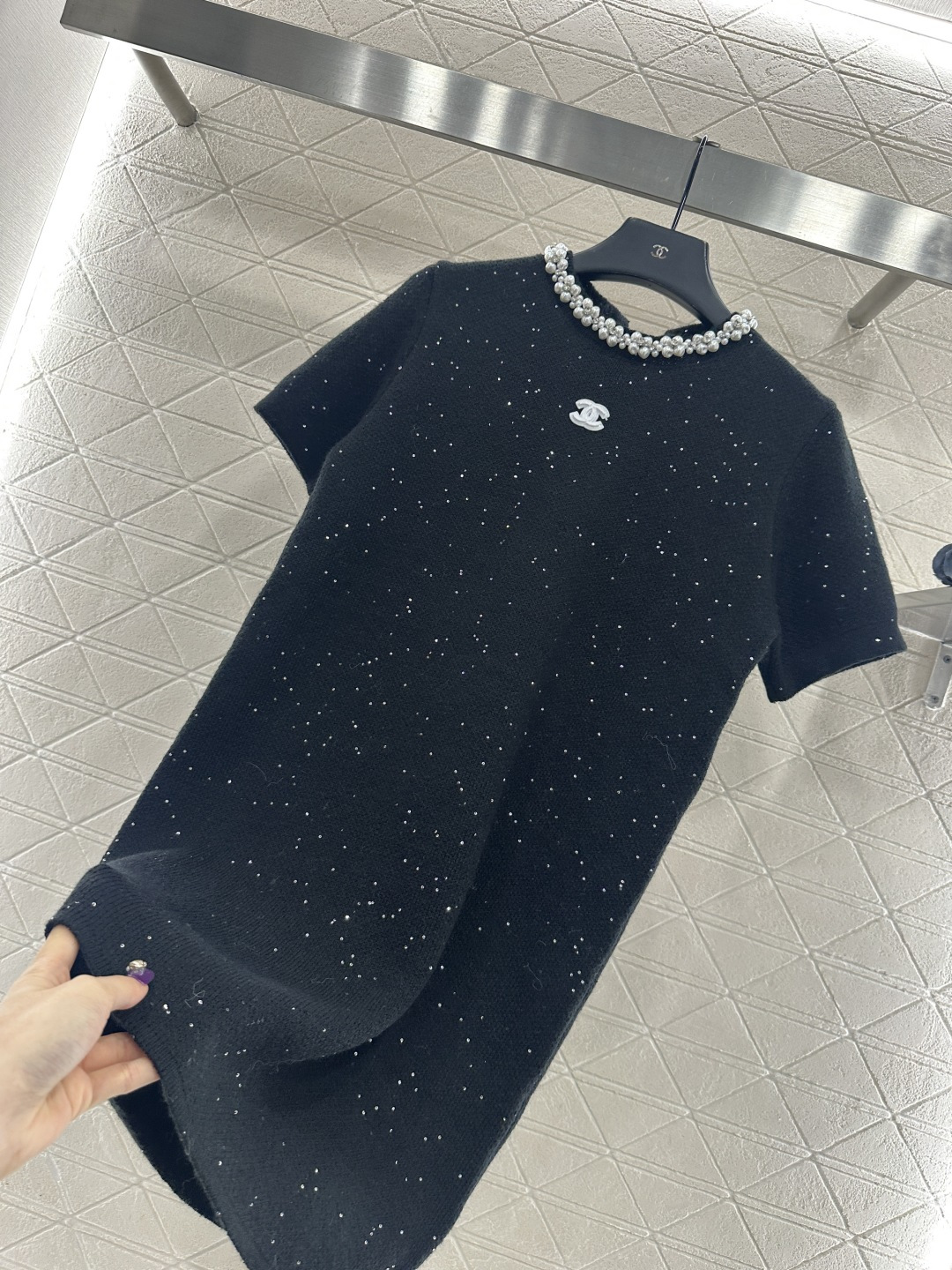 ♥Chane*♥2025新品上架 珍珠环脖针织连衣裙定制YB羊毛纱线织造，质感高级，舒适柔软，圆领针织裙