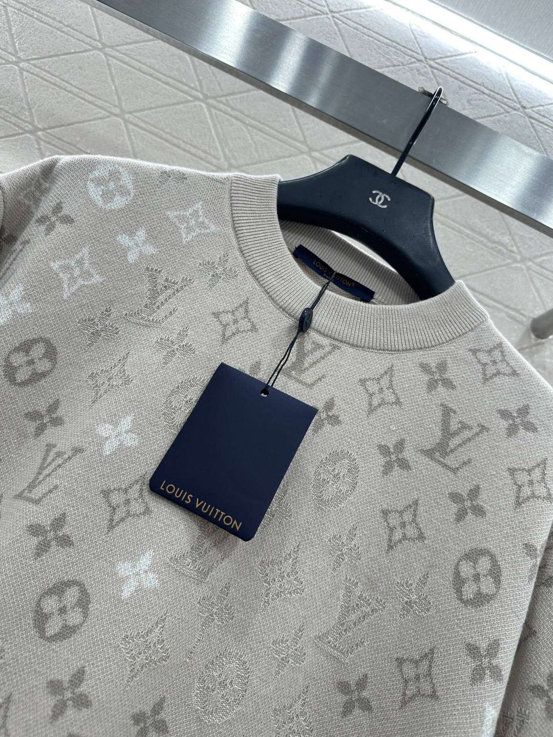 ♥Louis Vuitto*♥2025新品上架 字母提花针织短袖定制YB全棉纱线织造，质感高级，舒适柔软