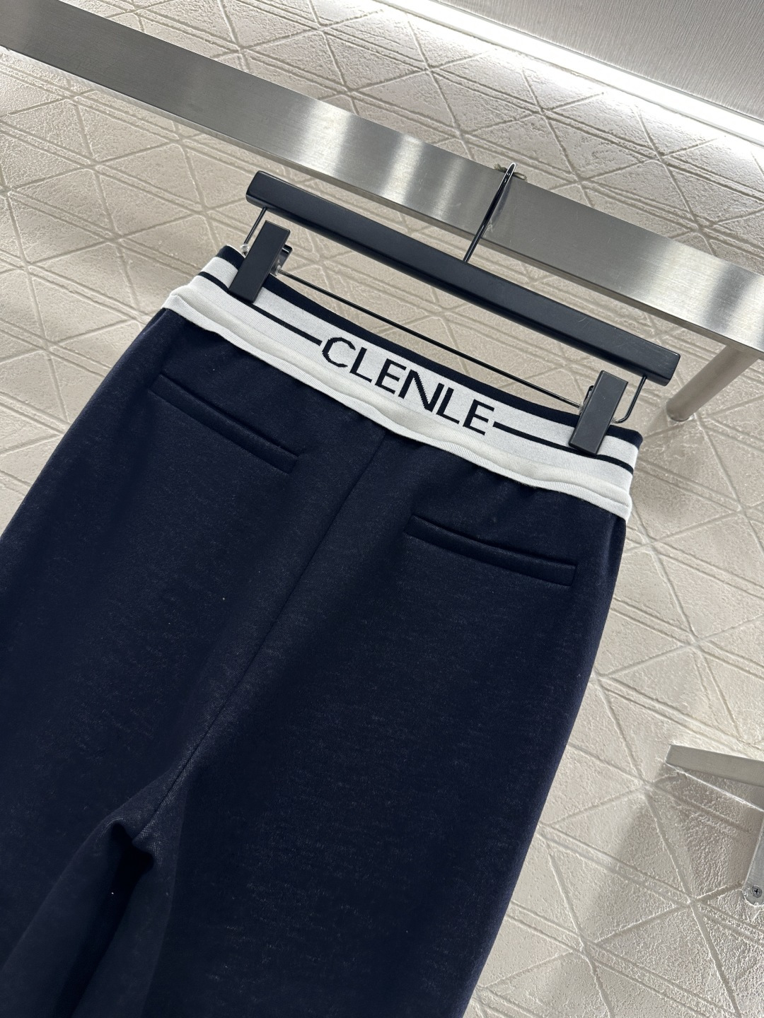 ♥Celin*♥2025新品上架 连帽织带外套长裤套装定制YB进口羊毛混纺材质，秋冬保暖厚度，舒适有型，