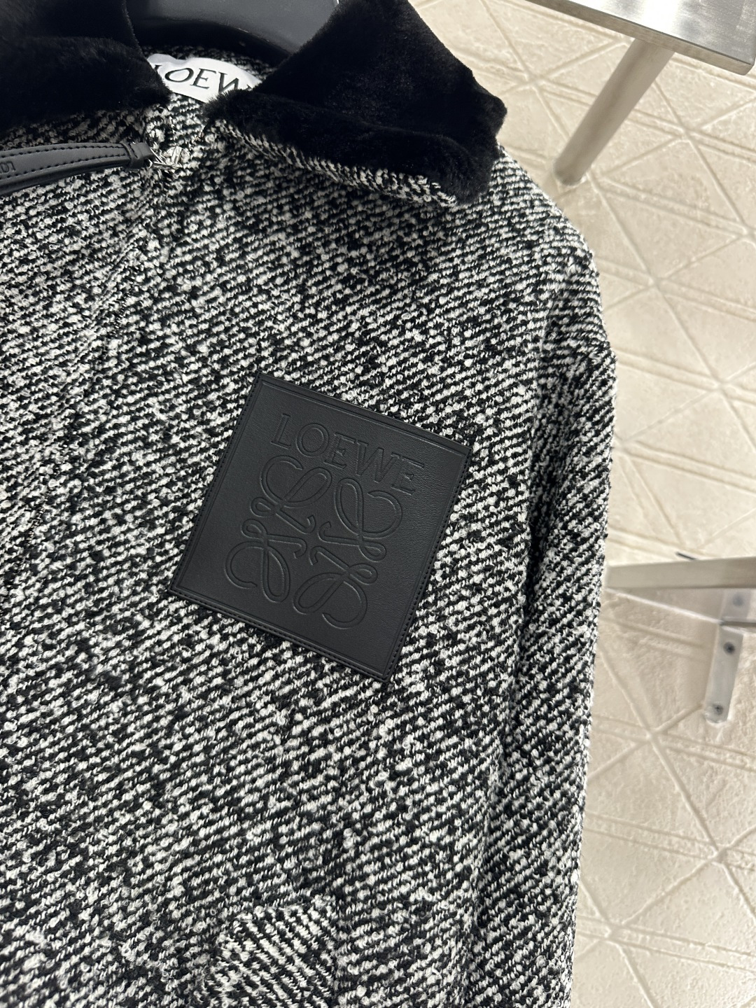 ♥Loew*♥2025新品上架 皮毛领毛呢外套定制YB进口毛呢材质，肌理明显，翻领拉链外套，质感高级，短