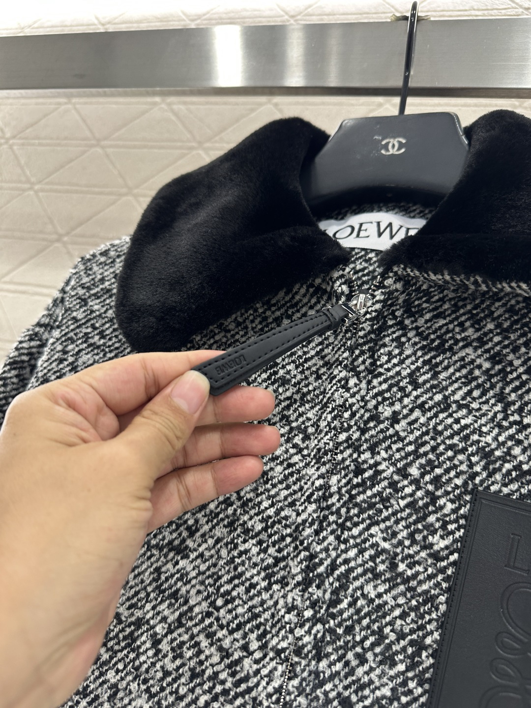 ♥Loew*♥2025新品上架 皮毛领毛呢外套定制YB进口毛呢材质，肌理明显，翻领拉链外套，质感高级，短