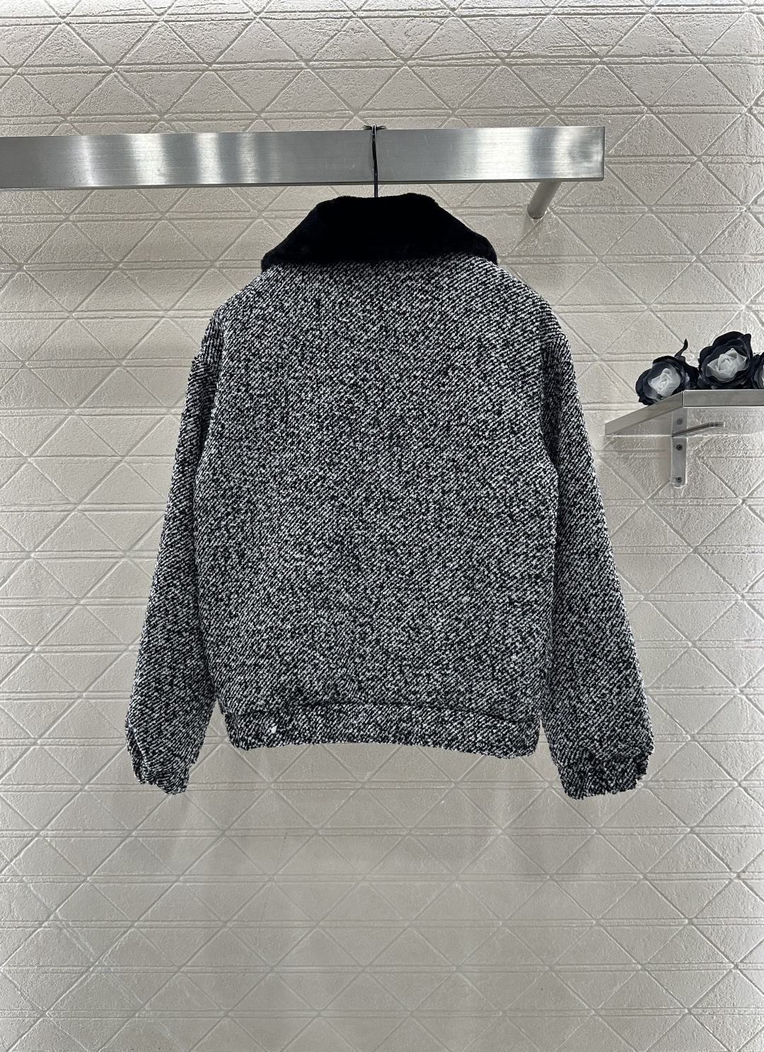 ♥Loew*♥2025新品上架 皮毛领毛呢外套定制YB进口毛呢材质，肌理明显，翻领拉链外套，质感高级，短