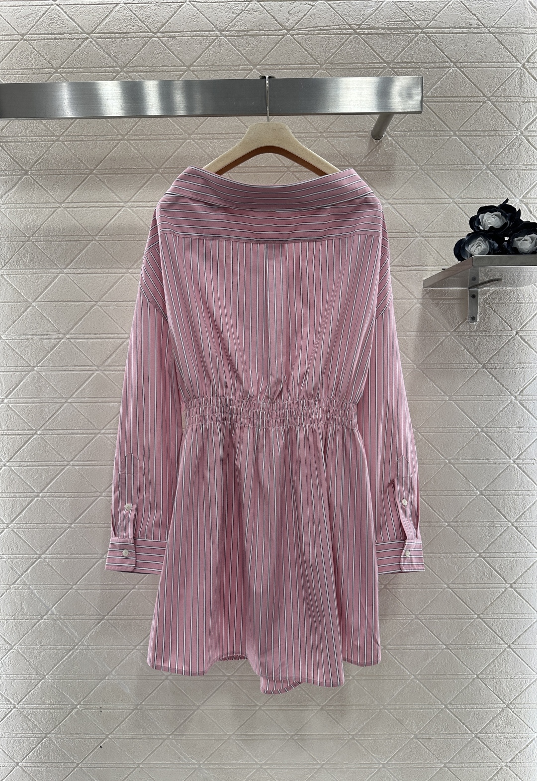 ♥Miumi*♥2025新品上架 多种穿法条纹衬衫连衣裙定制YB斜纹全棉材质，质感舒适，垂顺有型，纽扣衬