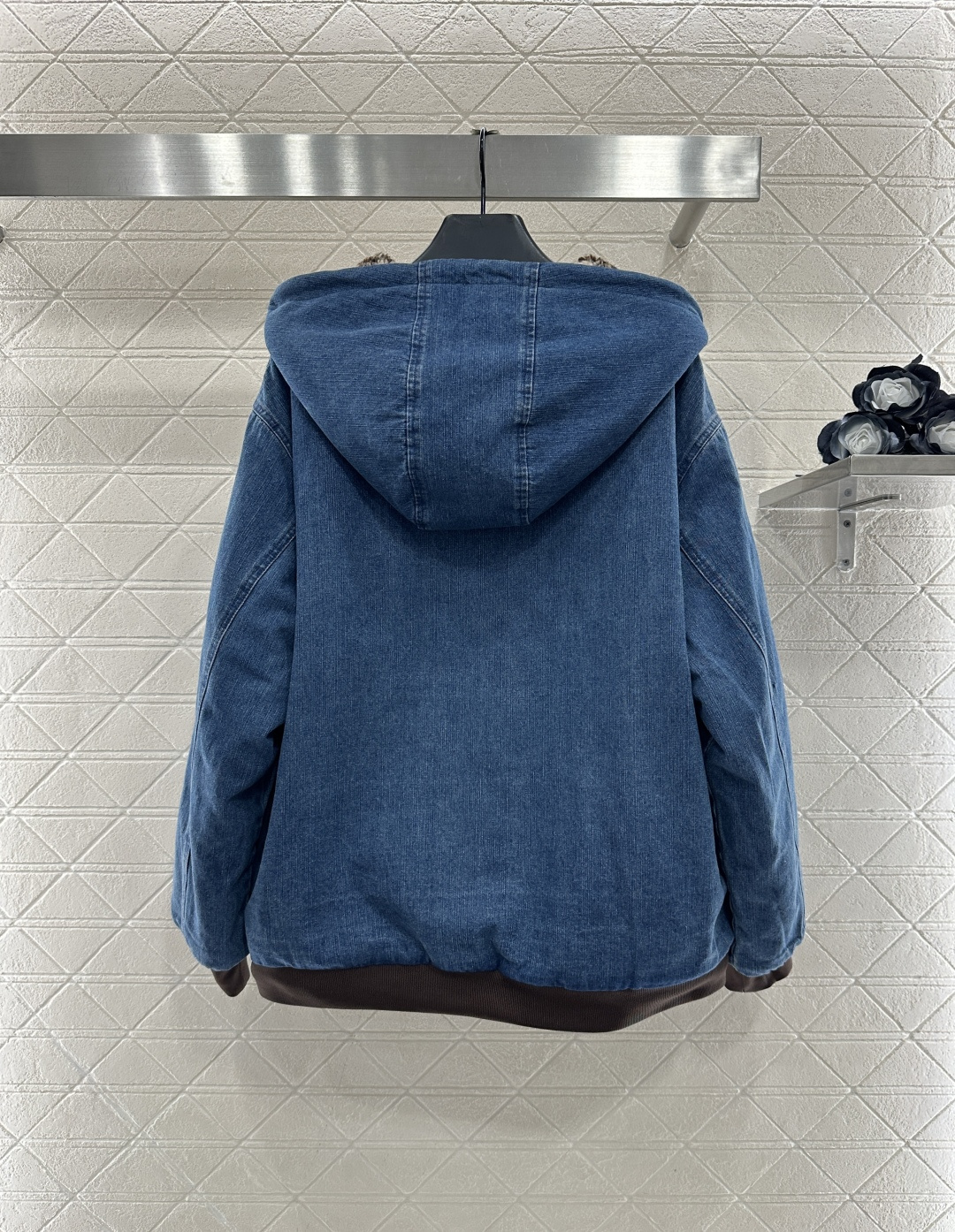 ♥Miumi*♥2025新品上架 两面穿连帽泰迪羊羔外套定制YB泰迪羊羔绒➕斜纹牛仔材质，毛量充足，防风