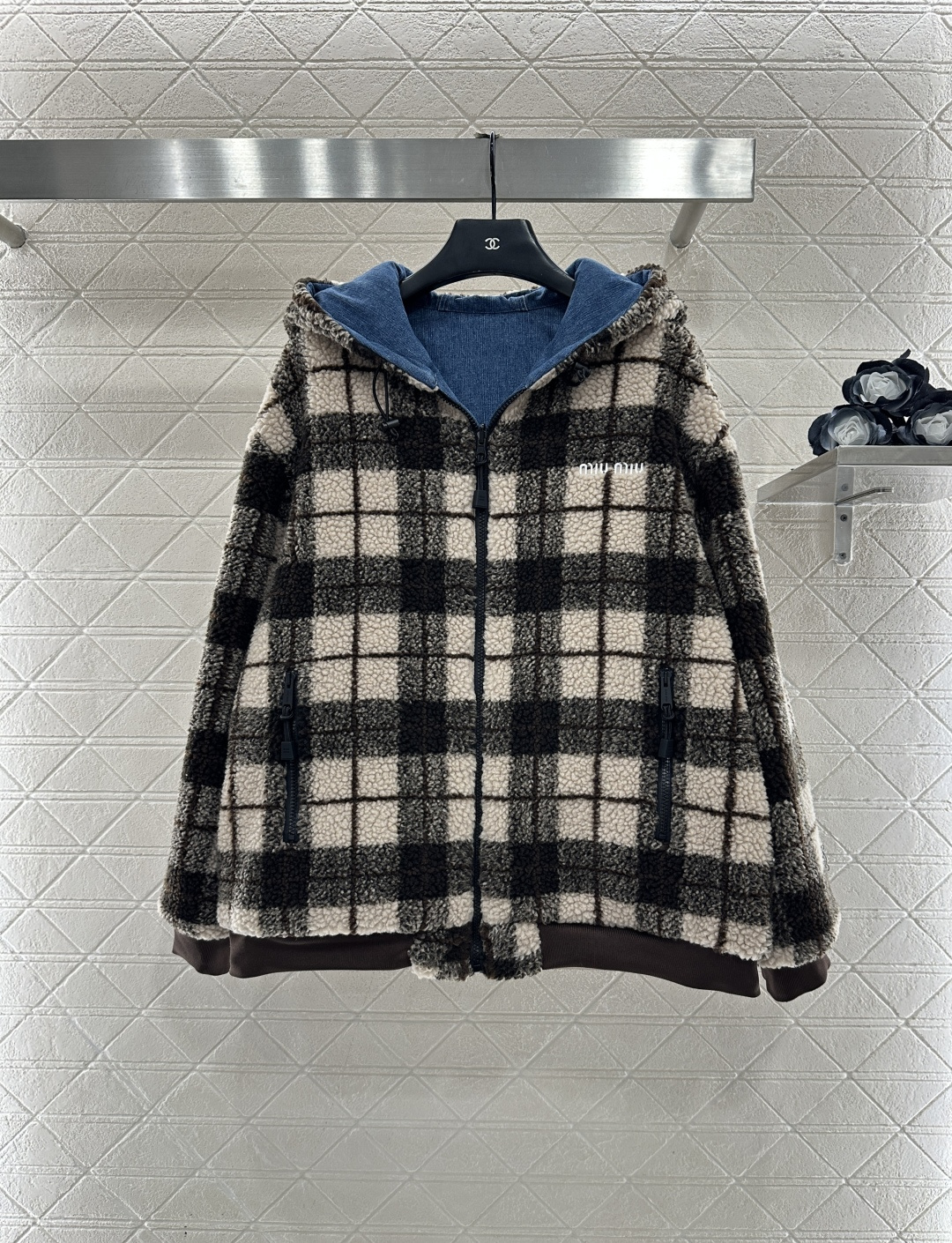 ♥Miumi*♥2025新品上架 两面穿连帽泰迪羊羔外套定制YB泰迪羊羔绒➕斜纹牛仔材质，毛量充足，防风