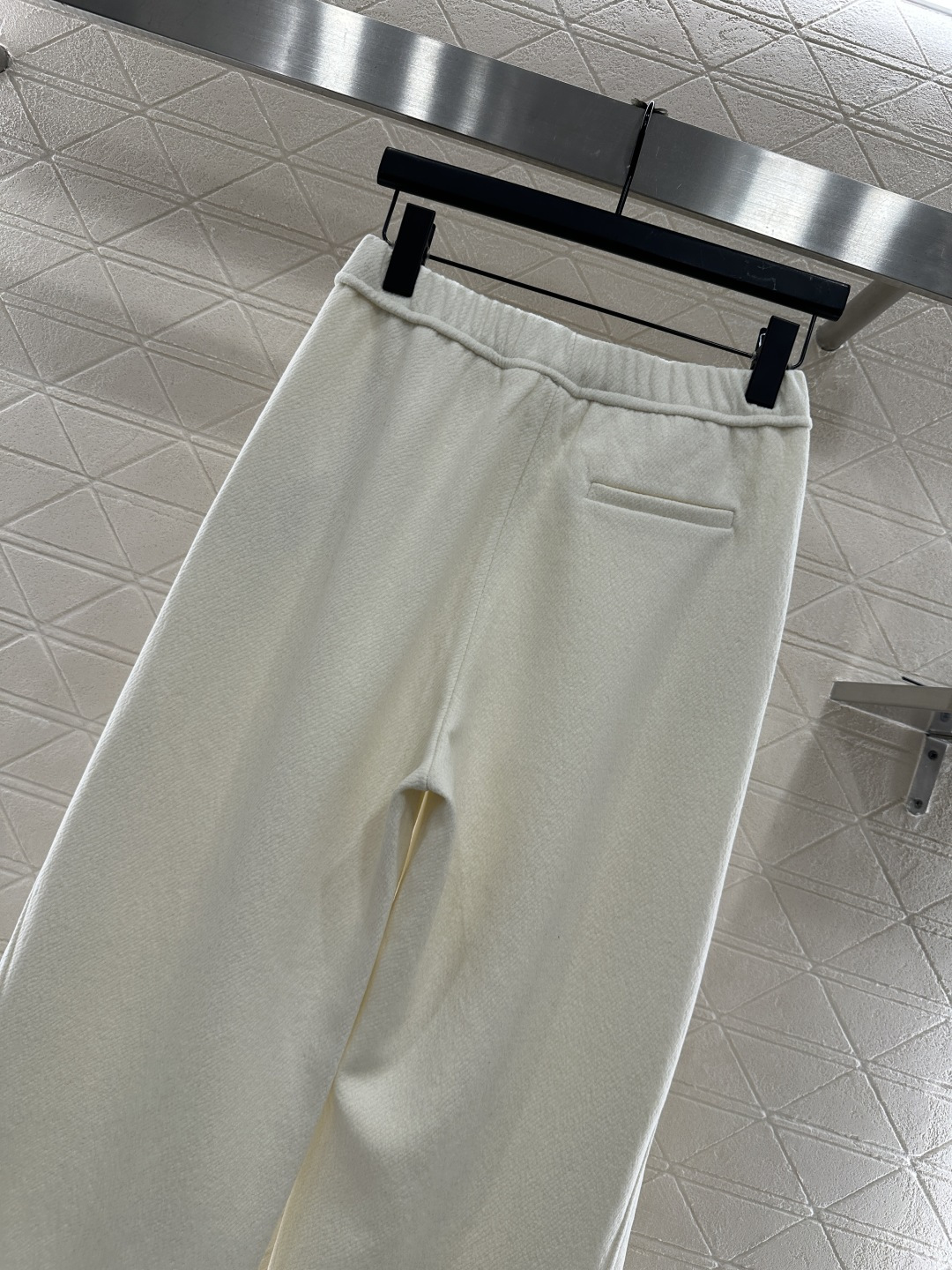 ♥Chane*♥2025新品上架 高腰阔腿长裤定制YB进口羊毛混纺材质，面料柔软舒适，光泽细腻，高腰阔腿