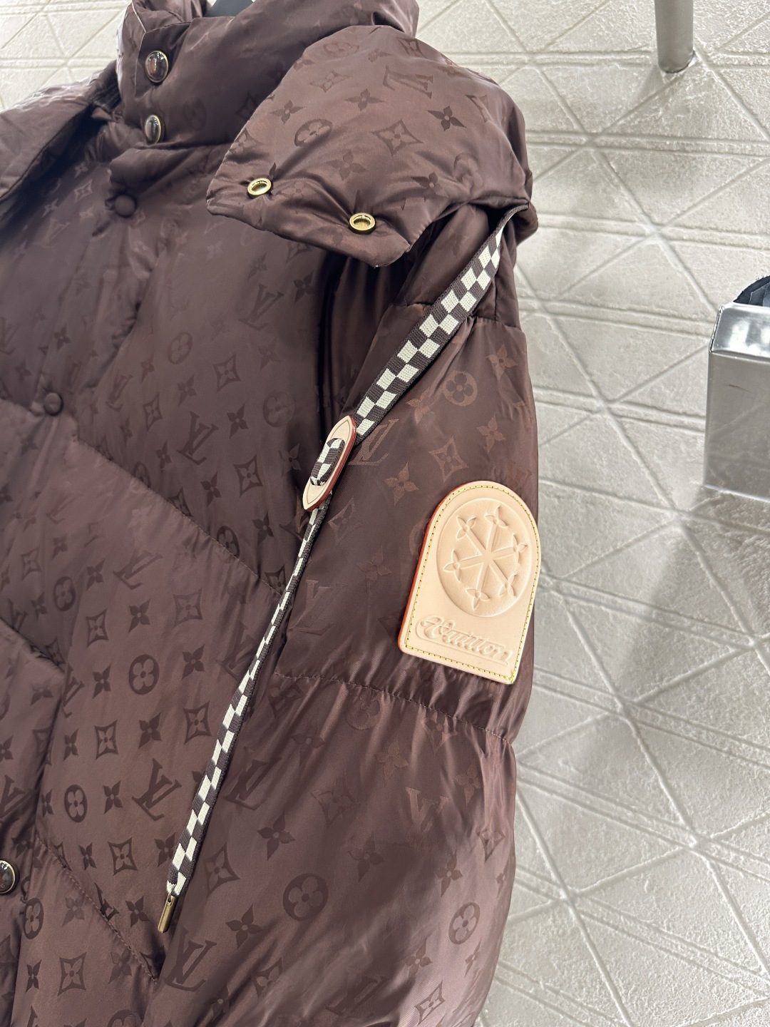 ♥Louis vuitto*♥2025新品上架 可拆卸连帽提花羽绒服最新滑雪🎿系列#定制YB进口防风防水