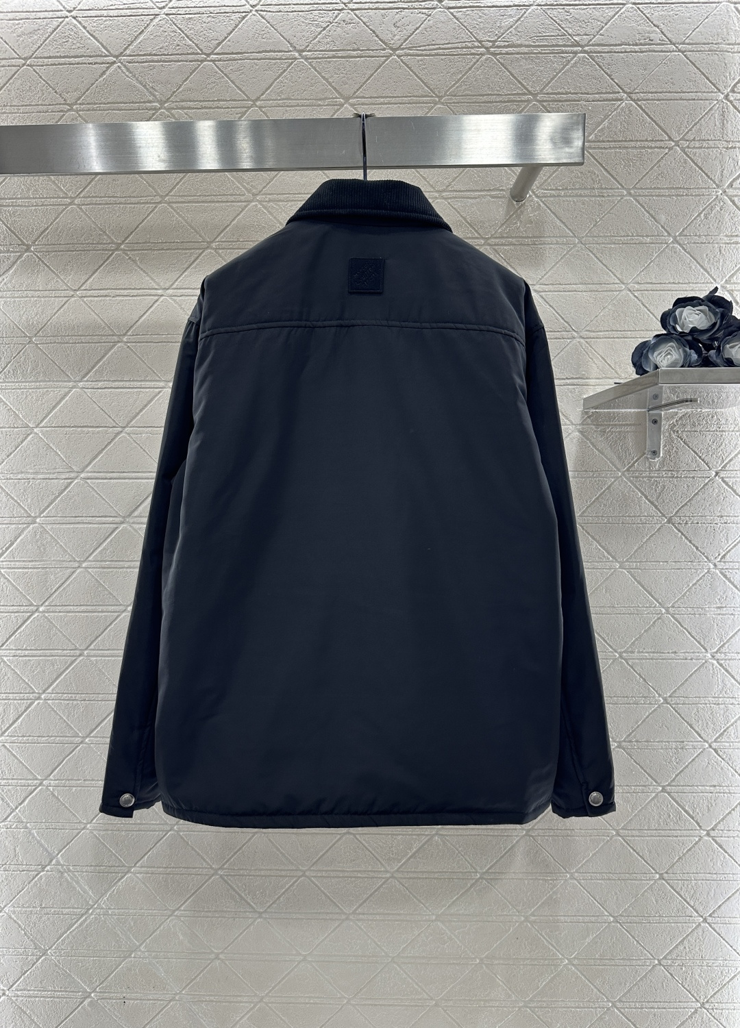 ♥Louis Vuitto*♥2025新品上架 灯芯绒领棉服外套定制YB防风防水尼龙➕灯芯绒材质，羽绒棉