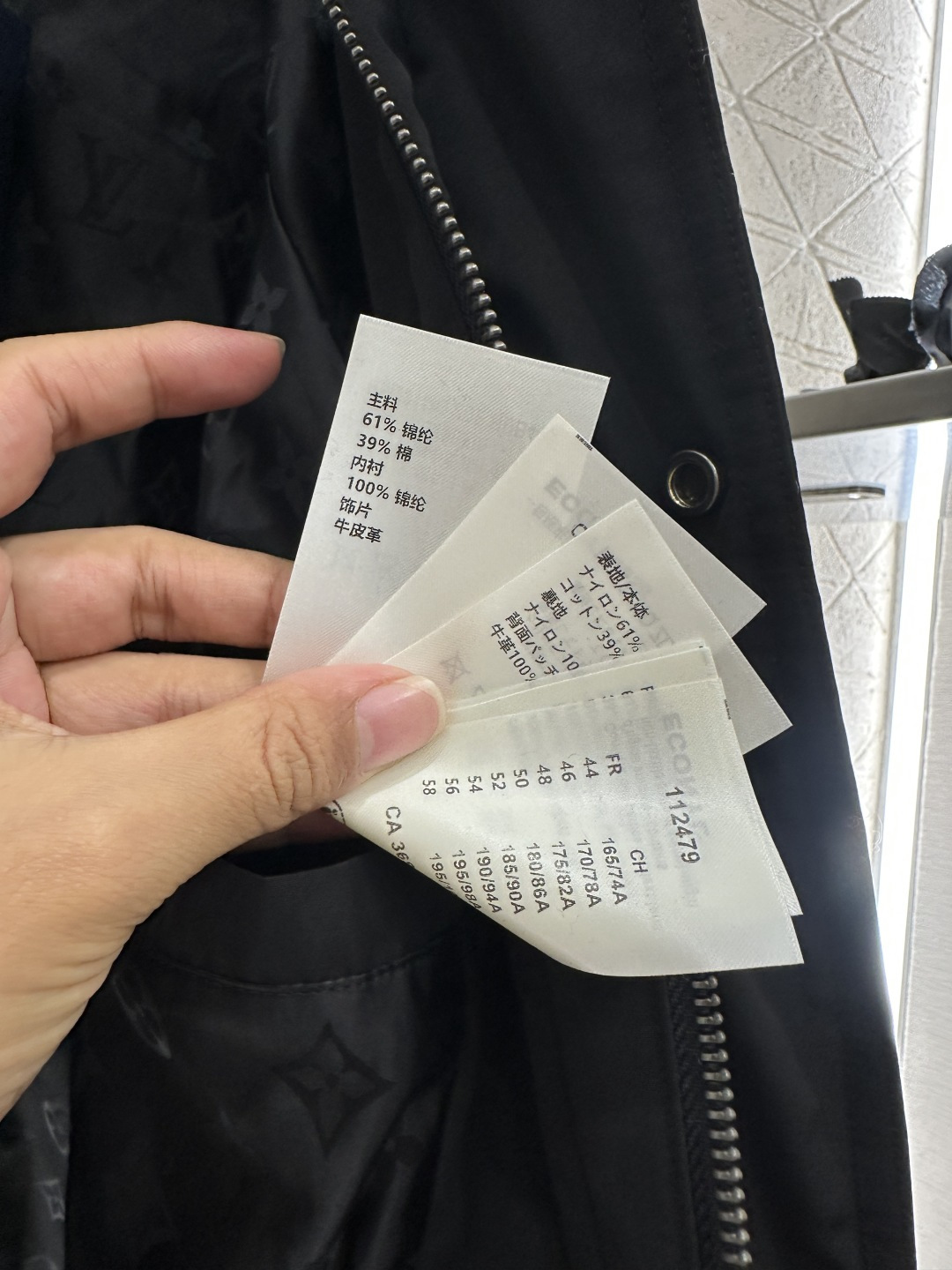 ♥Louis Vuitto*♥2025新品上架 灯芯绒领棉服外套定制YB防风防水尼龙➕灯芯绒材质，羽绒棉