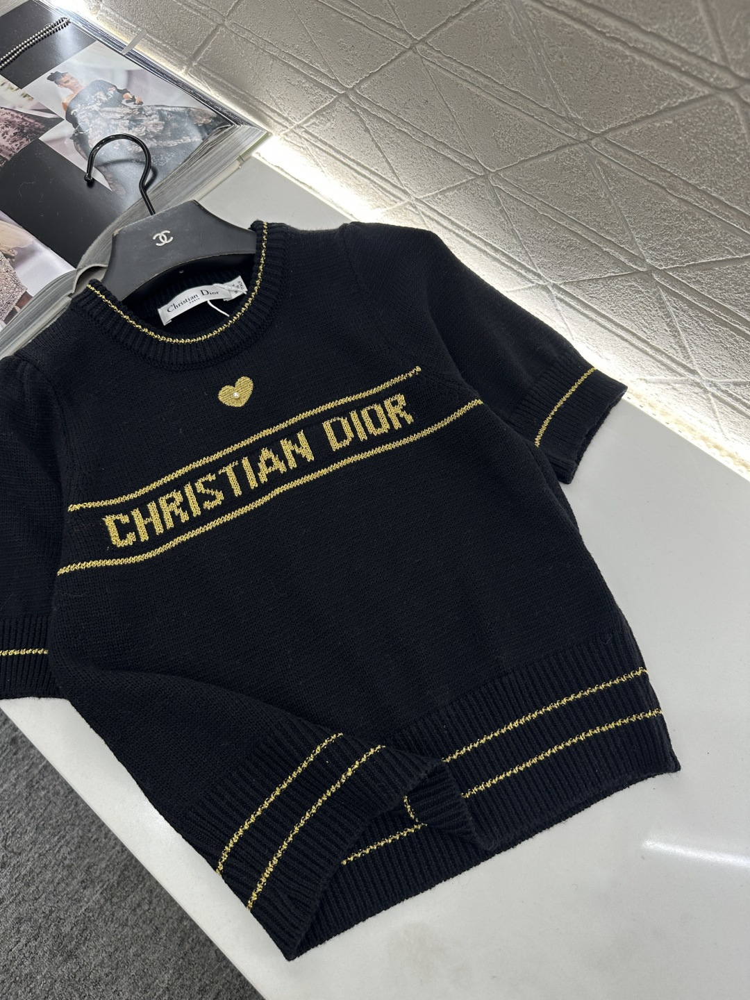 ♥Dio*♥2025新品上架 泡泡袖针织上衣定制YB羊毛纱线织造，柔软舒适，洋气显瘦，圆领泡泡袖毛衣剪裁