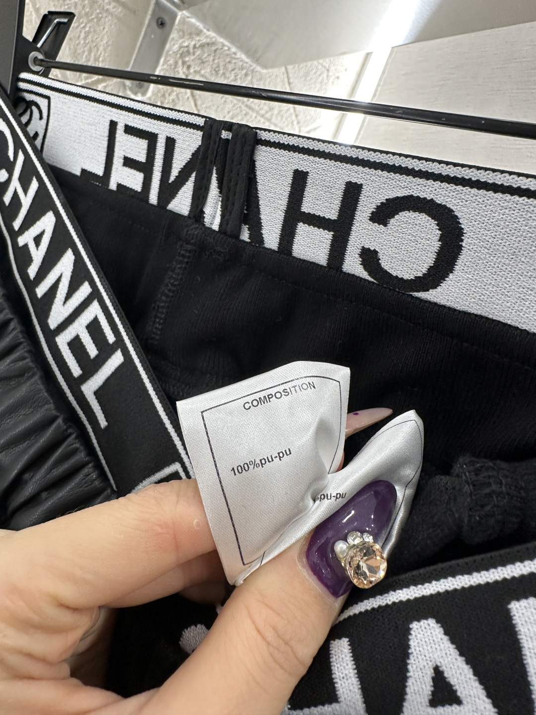 ♥Chane*♥2025新品上架 织带抽绳阔腿皮裤定制YB进口水洗皮革材质，质感高级，肌理明显，呈现细腻