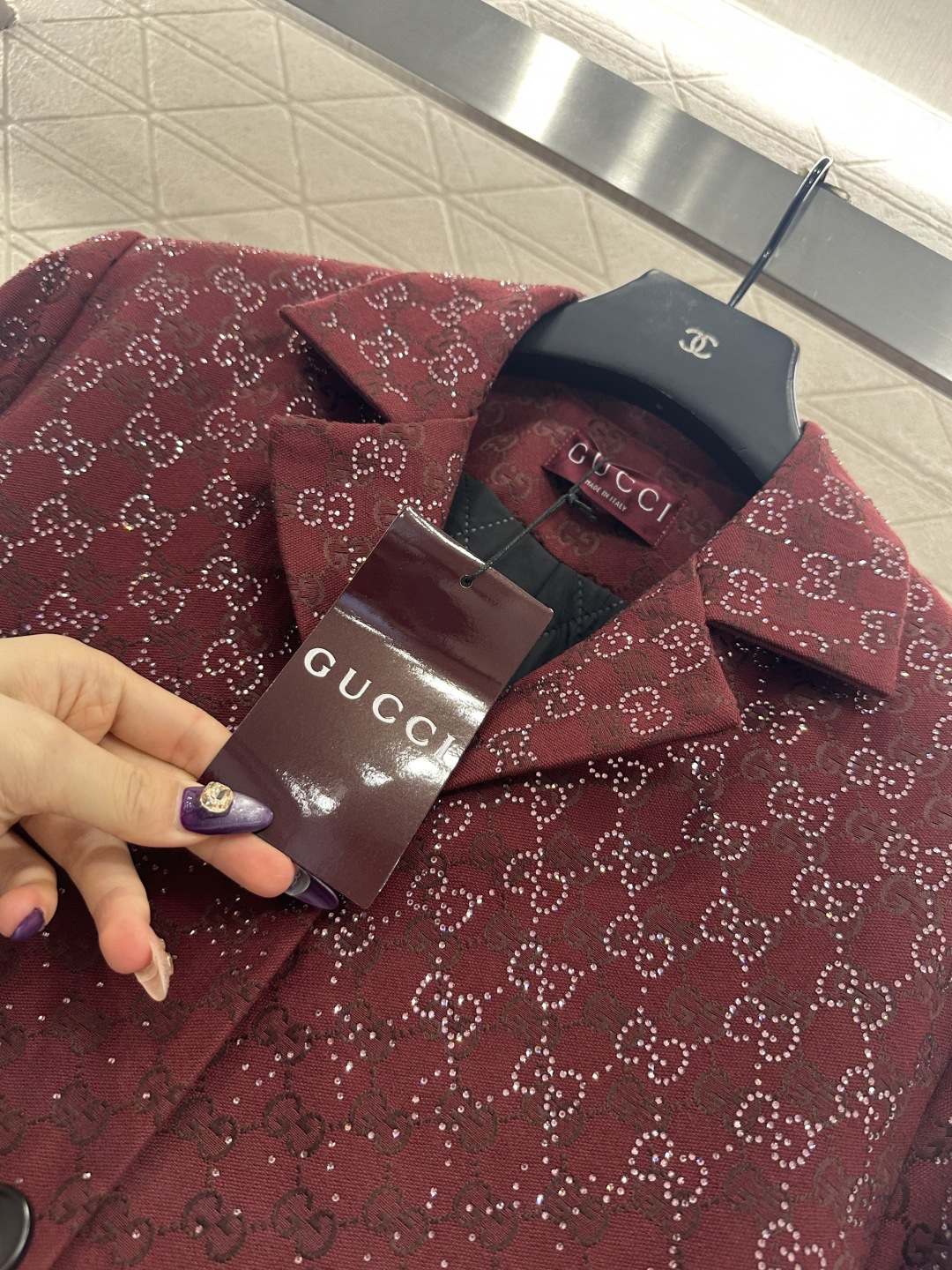 ♥Gucc*♥2025新品上架重工烫钻棉服外套短裙套装定制YB进口提花材质，质感高级，挺括有型，翻领廓形