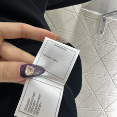 ♥Chane*♥2025新品上架 圆领刺绣订珠徽标𝑇𝑒𝑒定制YB斜纹全棉材质,柔软亲肤,舒适有 ♥Chane*♥2025新品上架 圆领刺绣订珠徽标𝑇𝑒𝑒定制YB斜纹全棉材质,柔软亲肤,舒适有
