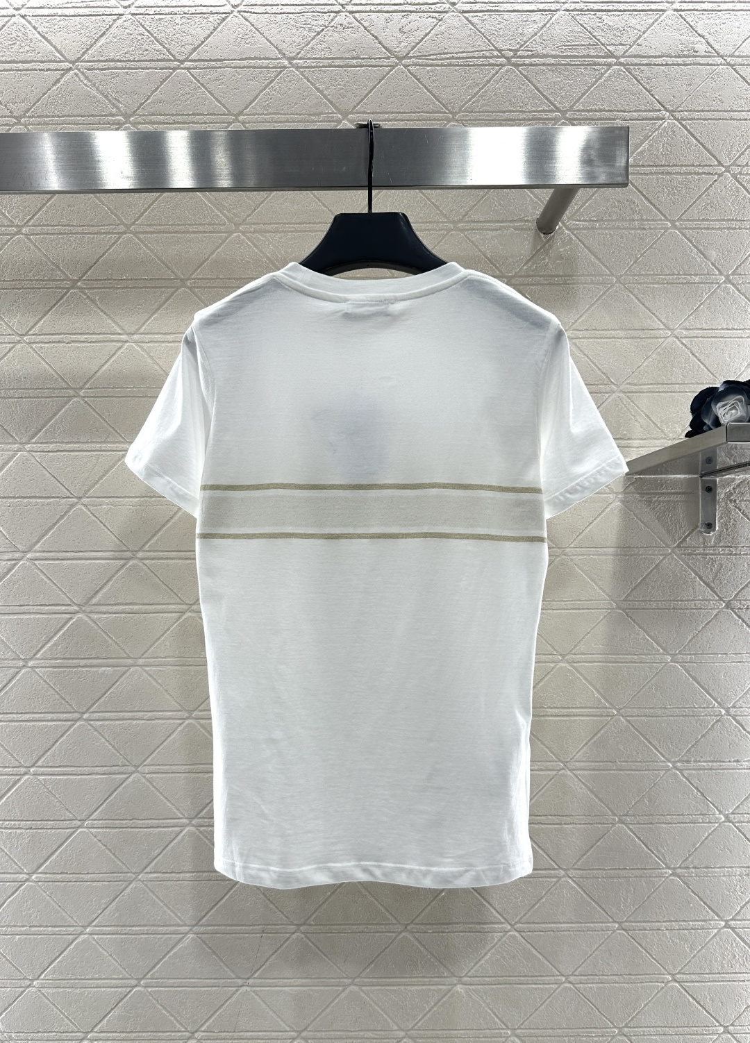 ♥Dio*♥2025新品上架 圆领刺绣五角星𝑇𝑒𝑒定制YB进口亚麻棉材质，质感高级，柔软舒适，常规短袖T