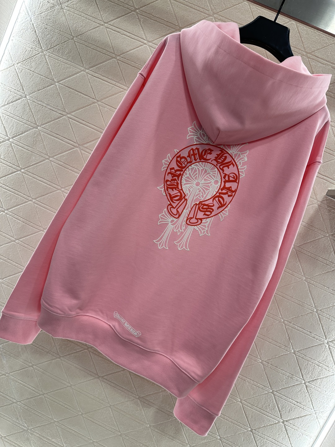 ♥Chrome hear*♥2025新品上架 宽松廓形连帽卫衣定制YB原生全棉织造，舒适软糯，穿搭洋气，