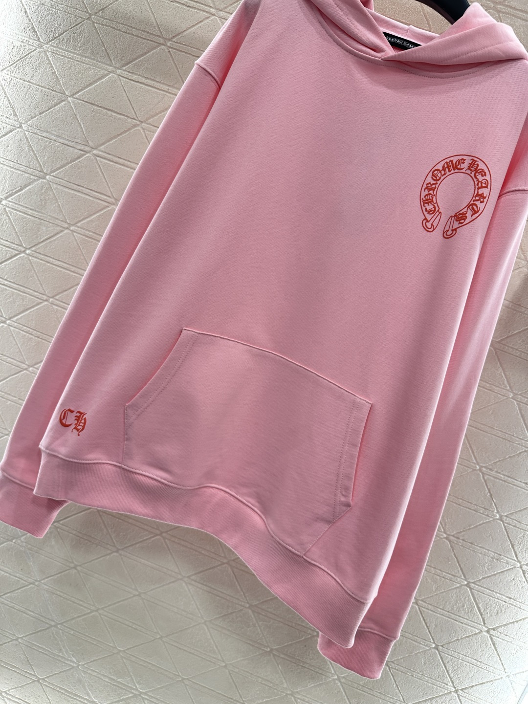 ♥Chrome hear*♥2025新品上架 宽松廓形连帽卫衣定制YB原生全棉织造，舒适软糯，穿搭洋气，