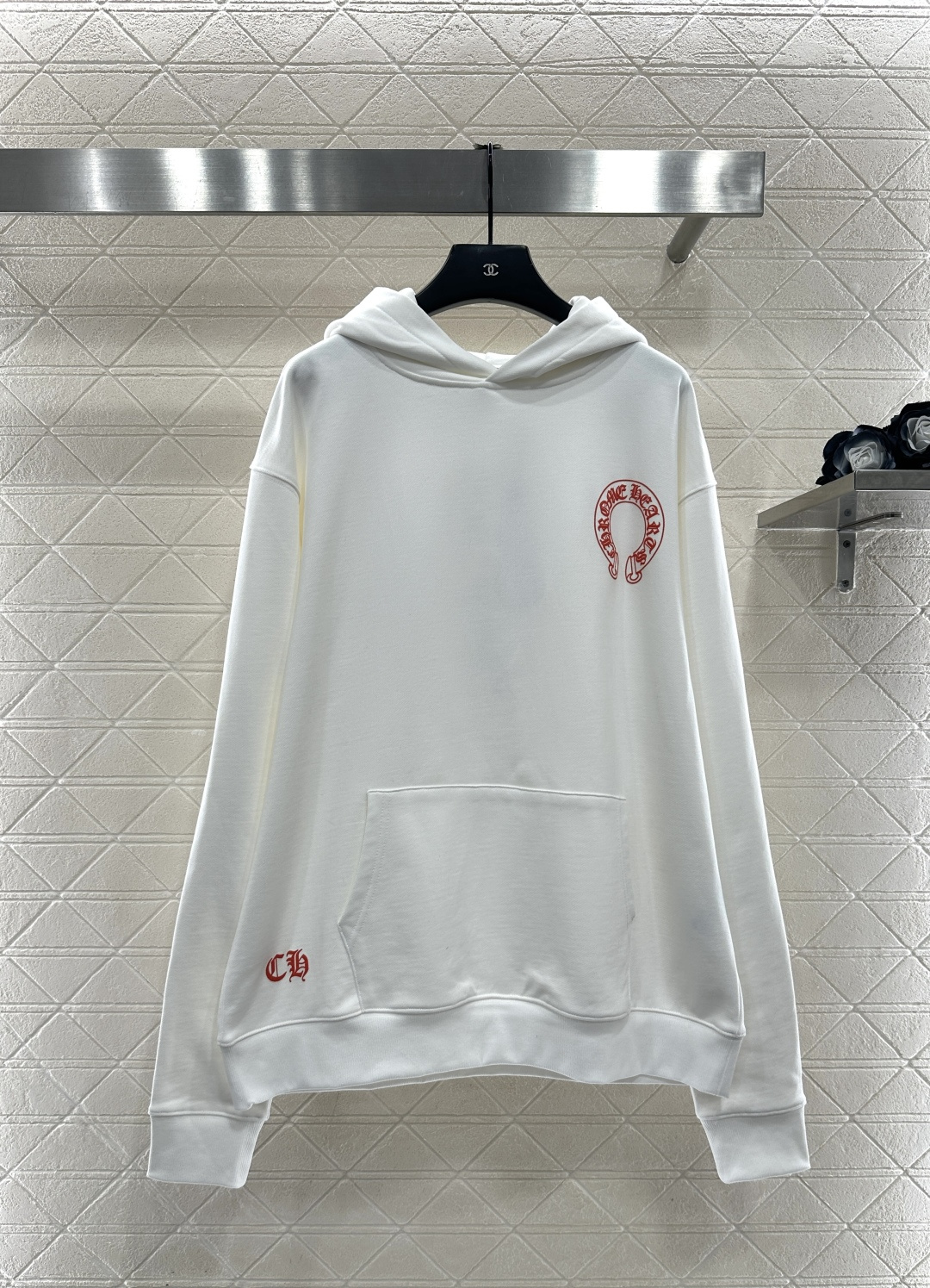 ♥Chrome hear*♥2025新品上架 宽松廓形连帽卫衣定制YB原生全棉织造，舒适软糯，穿搭洋气，