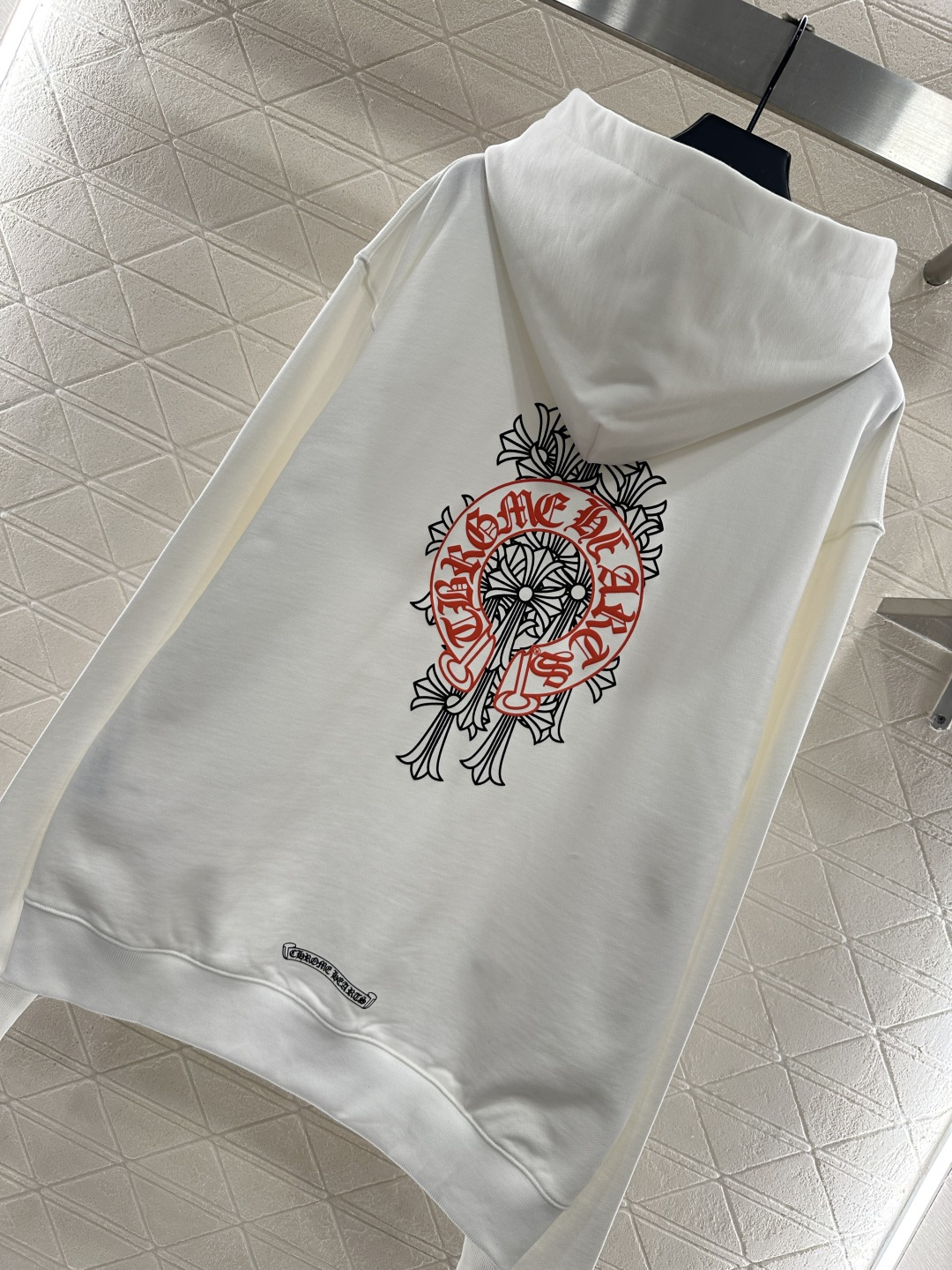 ♥Chrome hear*♥2025新品上架 宽松廓形连帽卫衣定制YB原生全棉织造，舒适软糯，穿搭洋气，