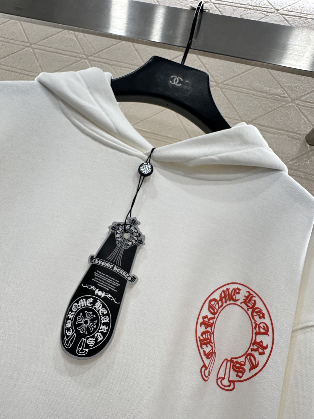 ♥Chrome hear*♥2025新品上架 宽松廓形连帽卫衣定制YB原生全棉织造，舒适软糯，穿搭洋气，