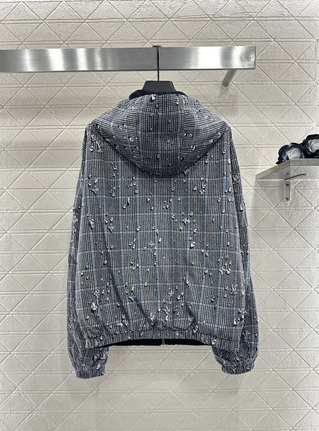 ♥Louis vuitto*♥2025新品上架 两面穿连帽冲锋衣外套定制YB环保再生尼龙材质，冲锋衣材质