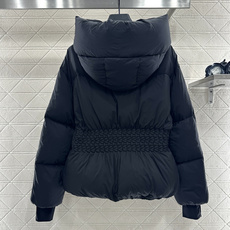 ♥Moncle*♥2025新品上架 尼龙收腰连帽羽绒服最新滑雪🎿系列#定制YB进口防风防水尼龙材 ♥Moncle*♥2025新品上架 尼龙收腰连帽羽绒服最新滑雪🎿系列#定制YB进口防风防水尼龙材