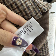 ♥Celin*♥2025新品上架 格纹立领夹克外套定制YB进口羊毛呢材质,质感光泽,挺括有型,立 ♥Celin*♥2025新品上架 格纹立领夹克外套定制YB进口羊毛呢材质,质感光泽,挺括有型,立