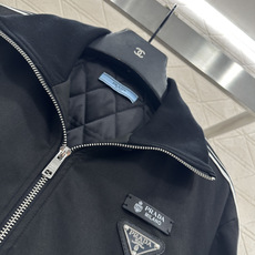 ♥Prad*♥2025新品上架 棉服外套半裙套装定制YB进口环保再生尼龙材质,质感光泽,挺括有型 ♥Prad*♥2025新品上架 棉服外套半裙套装定制YB进口环保再生尼龙材质,质感光泽,挺括有型