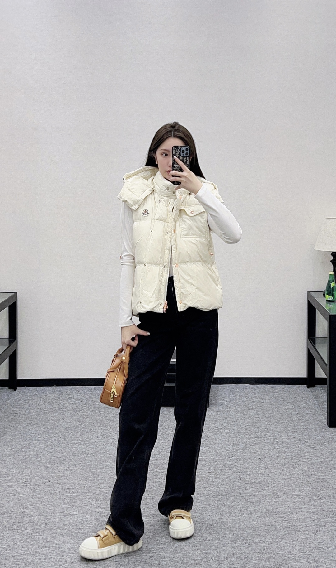 NO:636377,Class representatives hand in homework, Mengkou-clothing, Moncler, alexander wang19860909课代表交作业,蒙口-服装,Moncler,alexander wang,Women's clothing