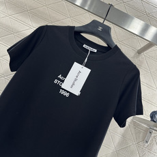♥Acne studio*♥2025新品上架 圆领印花徽标𝑇𝑒𝑒定制YB丝光全棉材质,透气舒适 ♥Acne studio*♥2025新品上架 圆领印花徽标𝑇𝑒𝑒定制YB丝光全棉材质,透气舒适