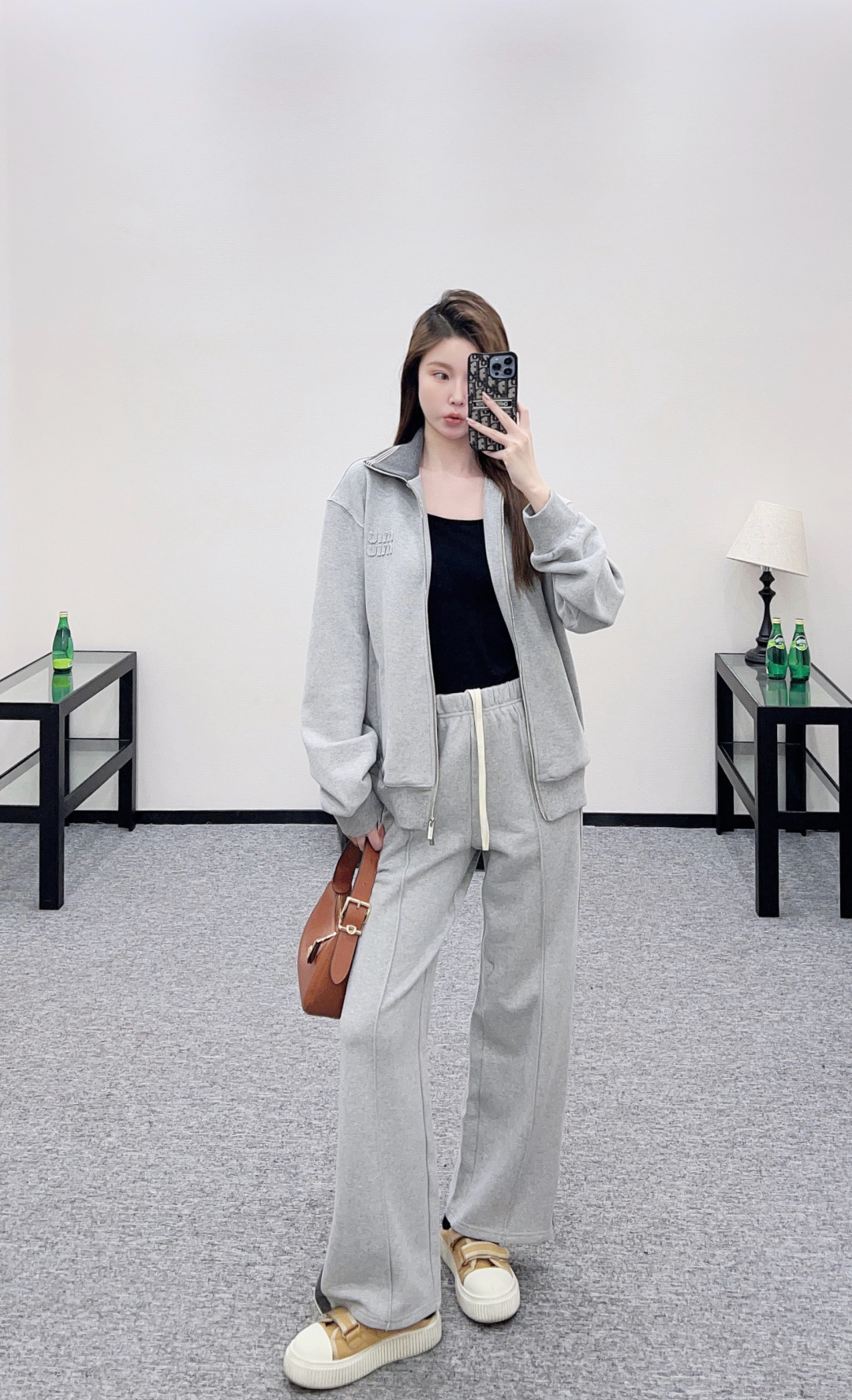 NO:638682,Class representative handed in homework, Miu Miu-clothing, alexander wang19860909课代表交作业,缪缪-服装,alexander wang,Women's clothing