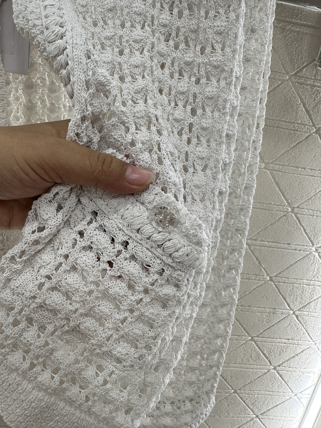 ♥Chane*♥2025新品上架 镂空圆领针织开衫定制YB棉毛纱线织造，细腻舒适，品相高级，圆领针织开衫