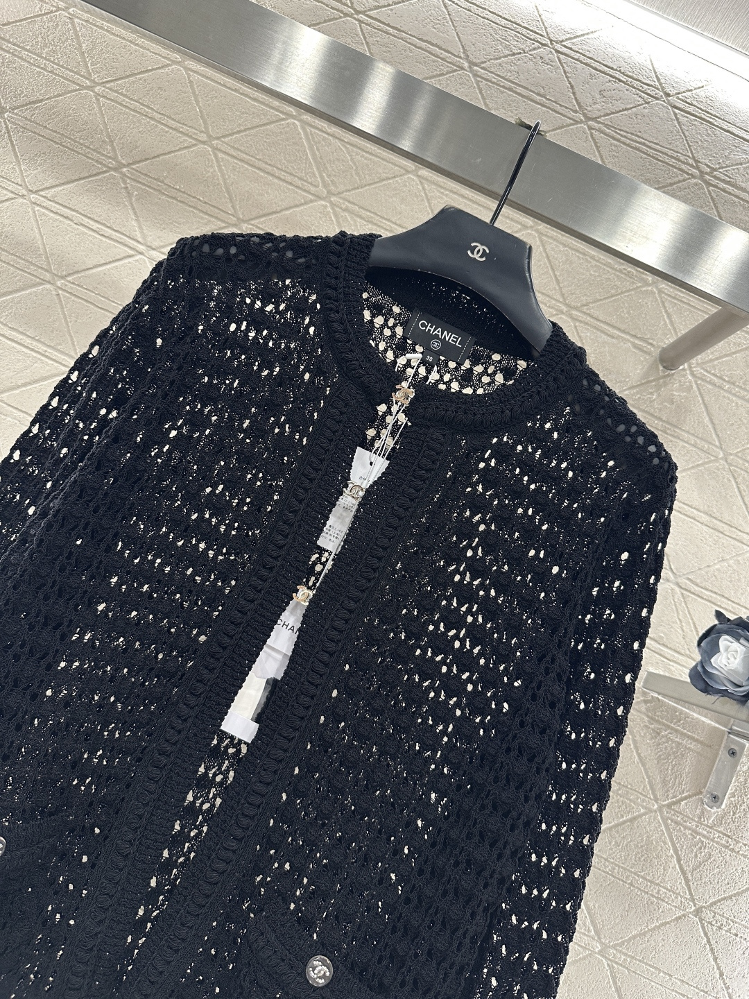 ♥Chane*♥2025新品上架 镂空圆领针织开衫定制YB棉毛纱线织造，细腻舒适，品相高级，圆领针织开衫