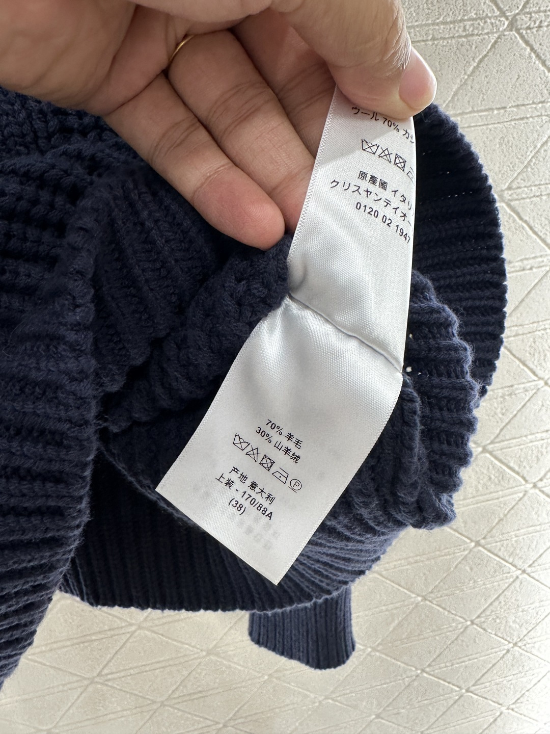 ♥Dio*♥2025新品上架 拉链翻领针织毛衣定制YB羊绒羊毛纱线织造，细腻柔软，厚实保暖，大翻领拉链针