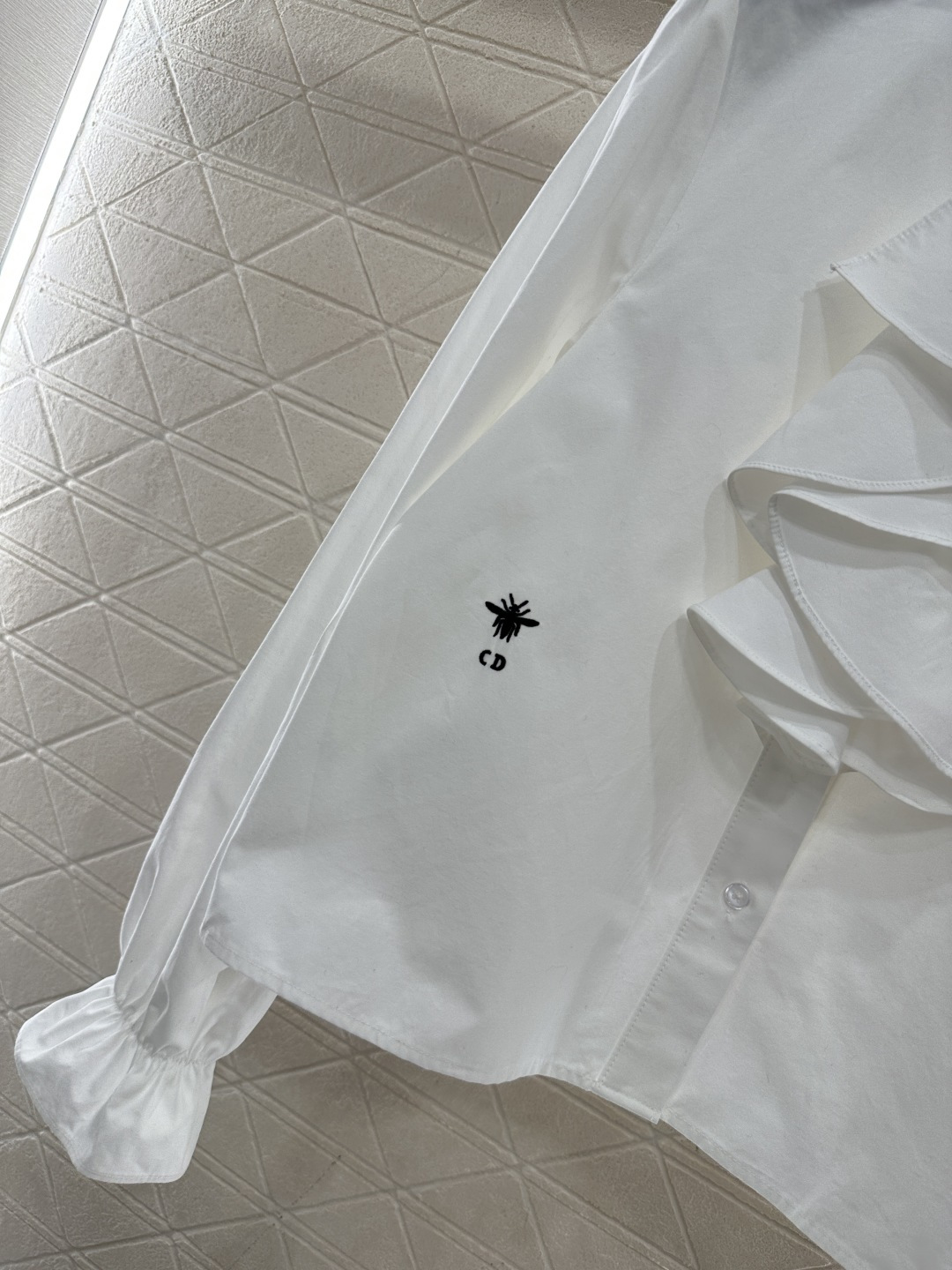 ♥Dio*♥2025新品上架 堆叠蛋糕领衬衣定制YB斜纹全棉材质，质感细腻，舒适透气，花边衬衫版型，大身