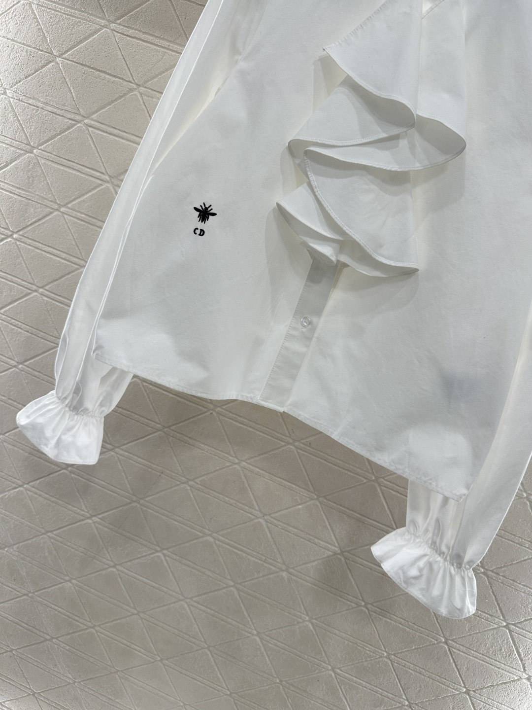 ♥Dio*♥2025新品上架 堆叠蛋糕领衬衣定制YB斜纹全棉材质，质感细腻，舒适透气，花边衬衫版型，大身