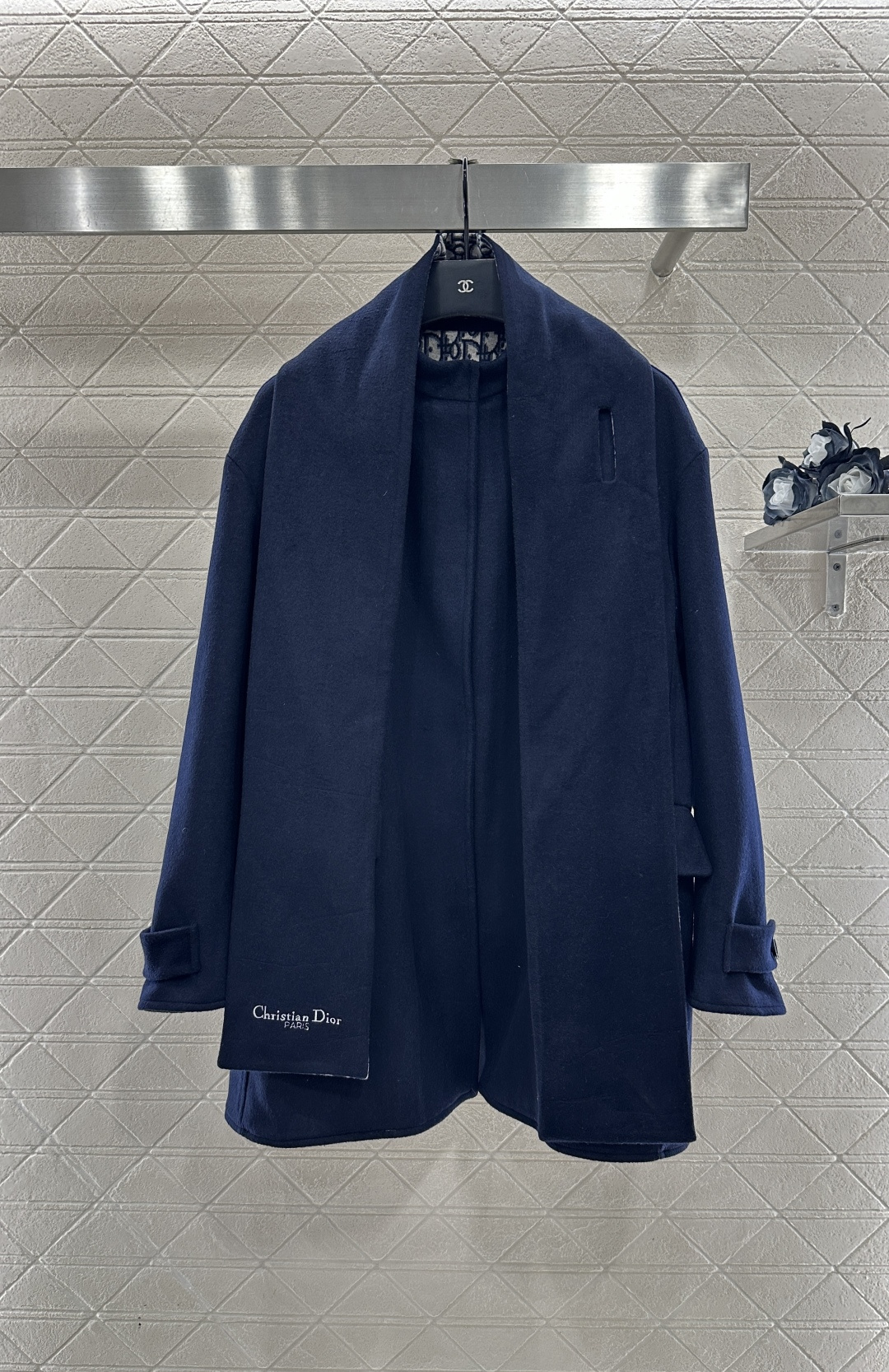 ♥Dio*♥2025新品上架 可拆卸围巾多穿毛呢外套定制YB进口羊毛毛呢材质，肌理明显，品相高级，围巾毛