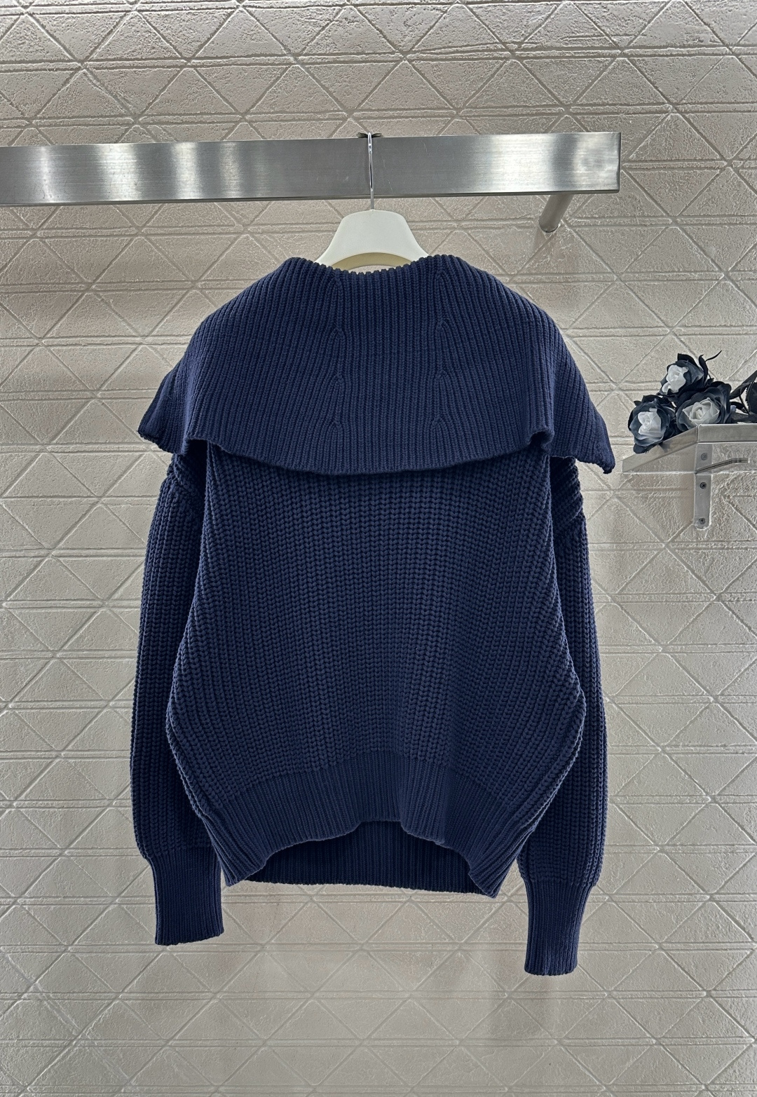 ♥Dio*♥2025新品上架 拉链翻领针织毛衣定制YB羊绒羊毛纱线织造，细腻柔软，厚实保暖，大翻领拉链针