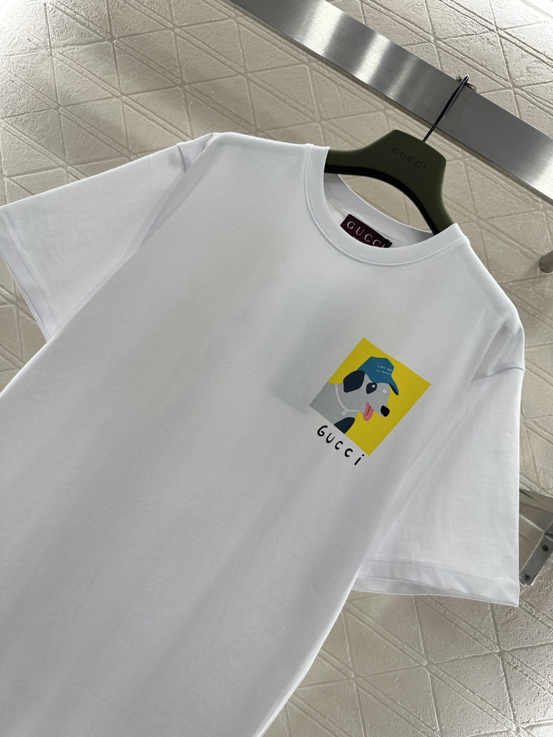 ♥Gucc*♥2025新品上架 圆领卡通印花𝑇𝑒𝑒定制YB原生全棉材质，质感细腻，舒适透气，宽松短袖裁剪