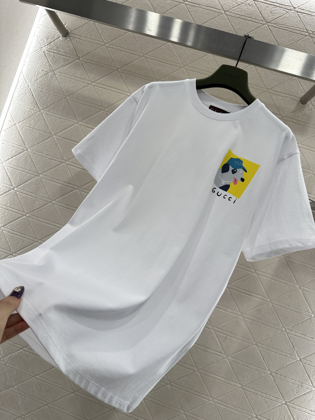 ♥Gucc*♥2025新品上架 圆领卡通印花𝑇𝑒𝑒定制YB原生全棉材质，质感细腻，舒适透气，宽松短袖裁剪