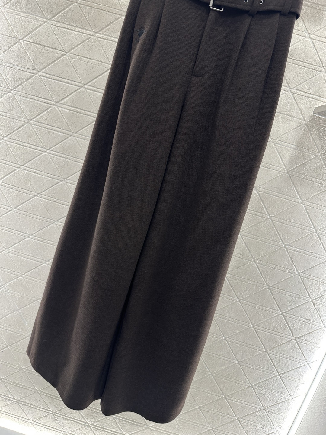 ♥Dio*♥2025新品上架 毛呢腰带西装阔腿长裤定制YB进口羊毛呢混纺材质，面料柔挺舒适，垂顺有型，厚