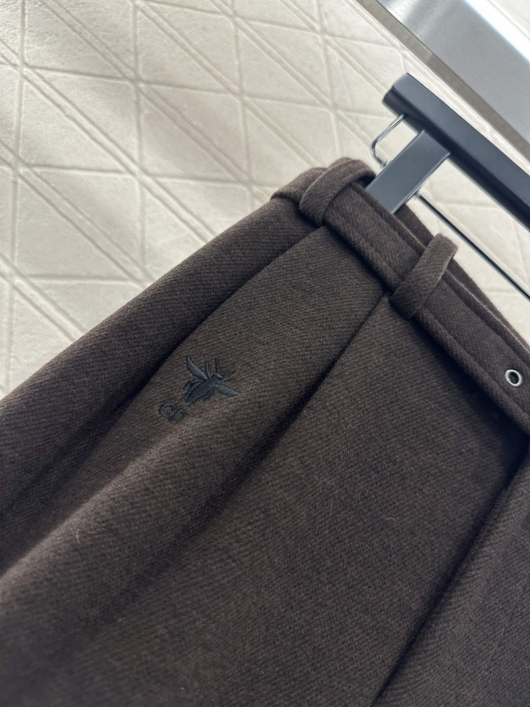 ♥Dio*♥2025新品上架 毛呢腰带西装阔腿长裤定制YB进口羊毛呢混纺材质，面料柔挺舒适，垂顺有型，厚