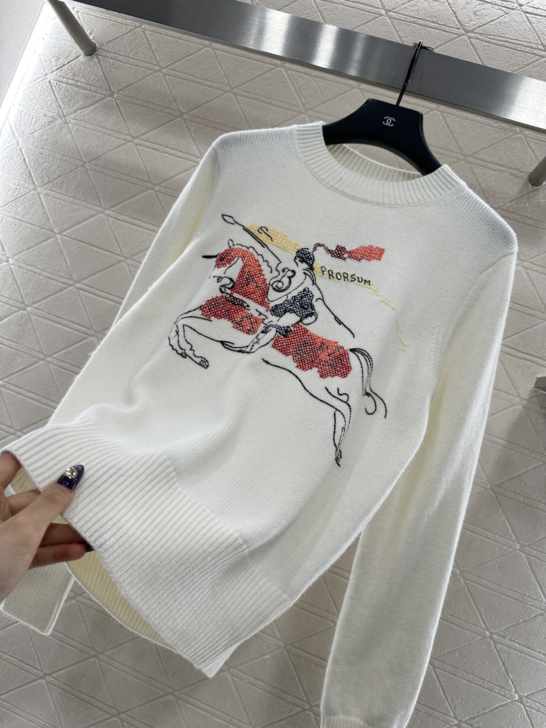 ♥BBR*♥2025新品上架 贺岁刺绣战马针织毛衣新年贺岁系列#定制YB羊毛纱线织造，穿搭舒适，质感十足