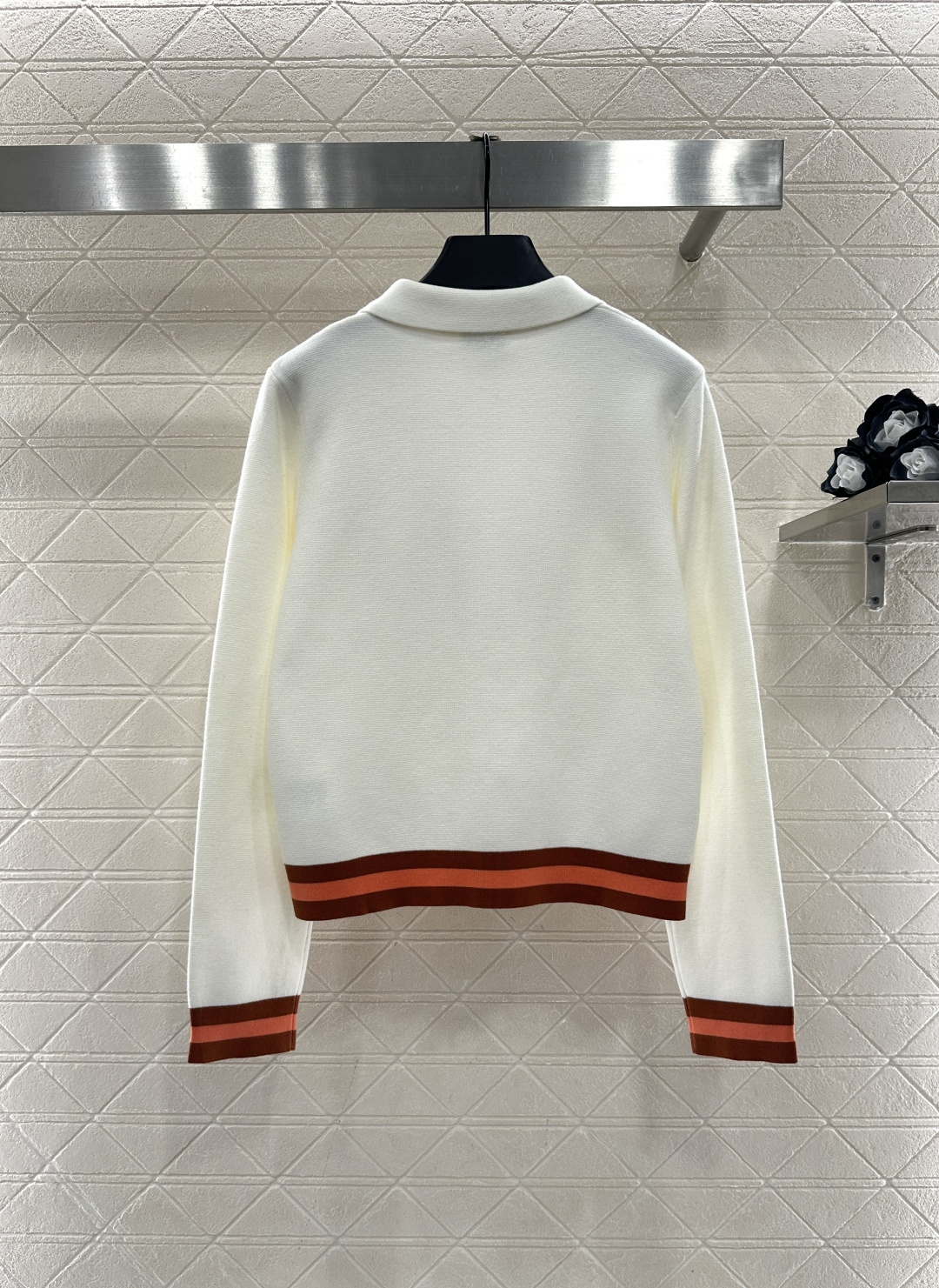 ♥Chane*♥2025新品上架 翻领半开襟针织上衣定制YB羊绒纱线织造，质感高级，穿搭舒适，翻领针织上