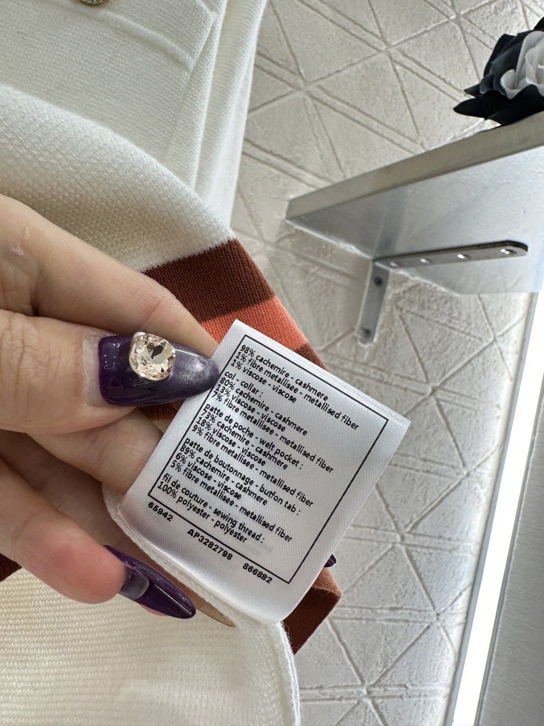 ♥Chane*♥2025新品上架 翻领半开襟针织上衣定制YB羊绒纱线织造，质感高级，穿搭舒适，翻领针织上