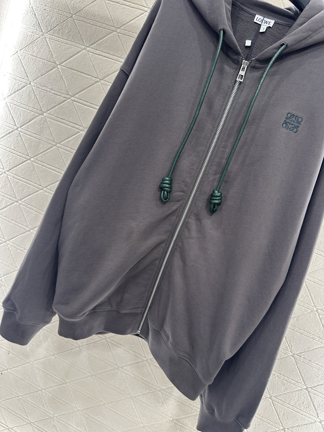 ♥Loew*♥2025新品上架 廓形连帽抽绳拉链卫衣外套定制YB原生全棉材质，舒适软糯，穿搭洋气，连帽拉