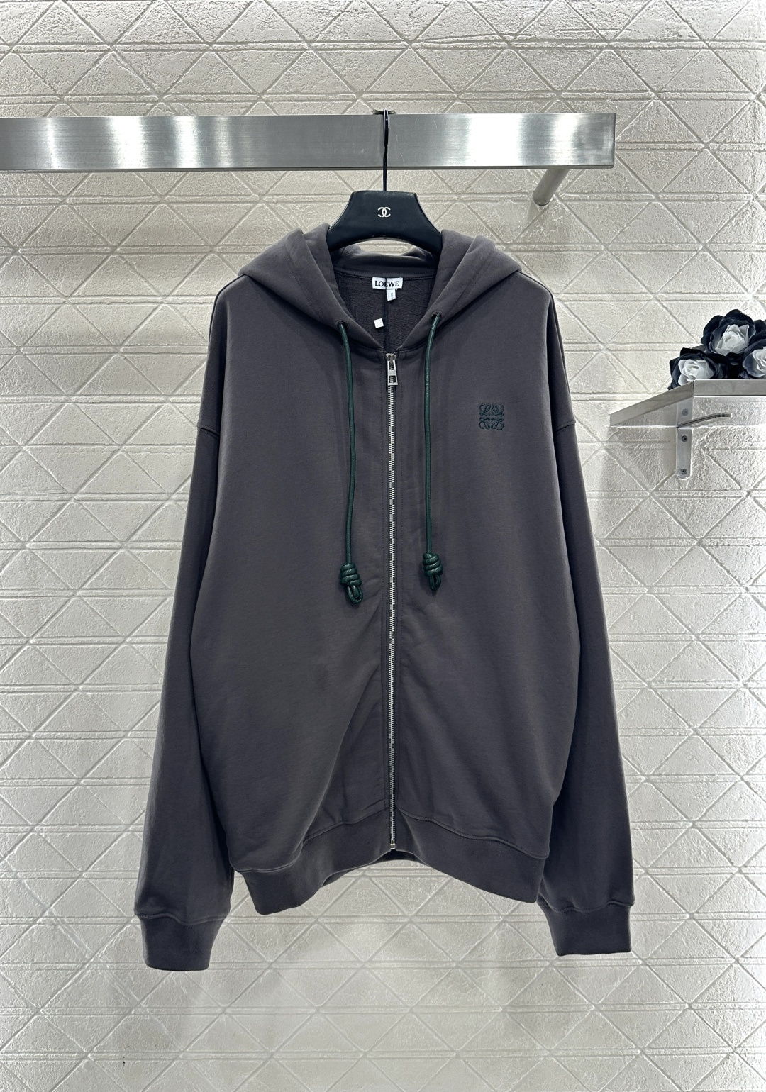 ♥Loew*♥2025新品上架 廓形连帽抽绳拉链卫衣外套定制YB原生全棉材质，舒适软糯，穿搭洋气，连帽拉