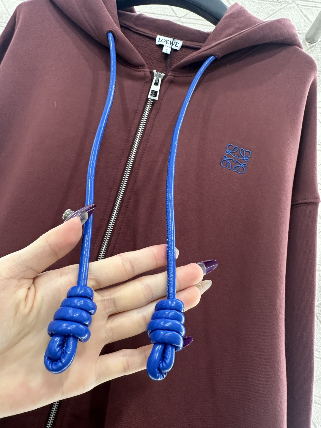 ♥Loew*♥2025新品上架 廓形连帽抽绳拉链卫衣外套定制YB原生全棉材质，舒适软糯，穿搭洋气，连帽拉