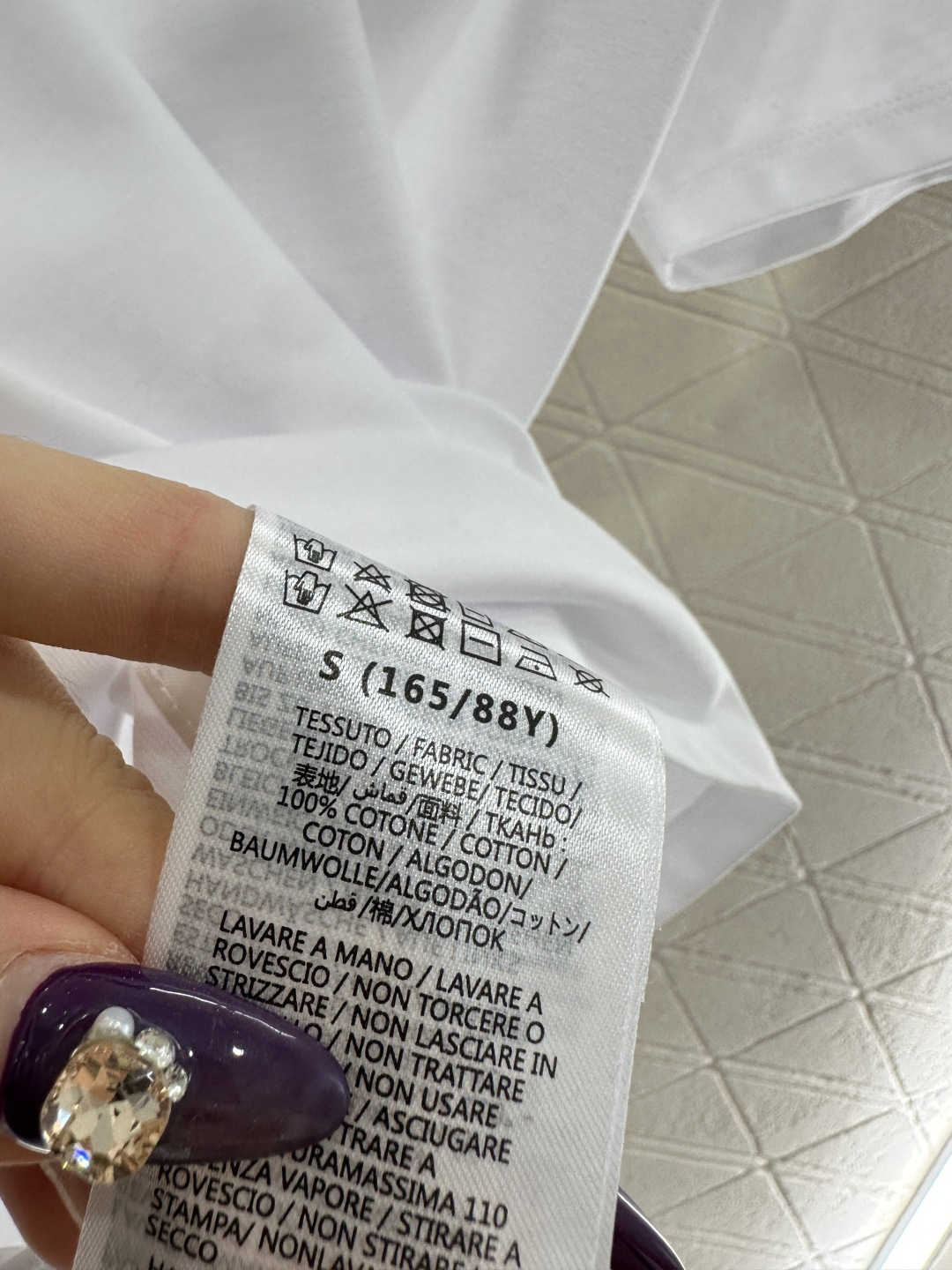 ♥Gucc*♥2025新品上架 圆领刺绣卡通徽标𝑇𝑒𝑒定制YB原生全棉材质，质感细腻，舒适透气，宽松短袖