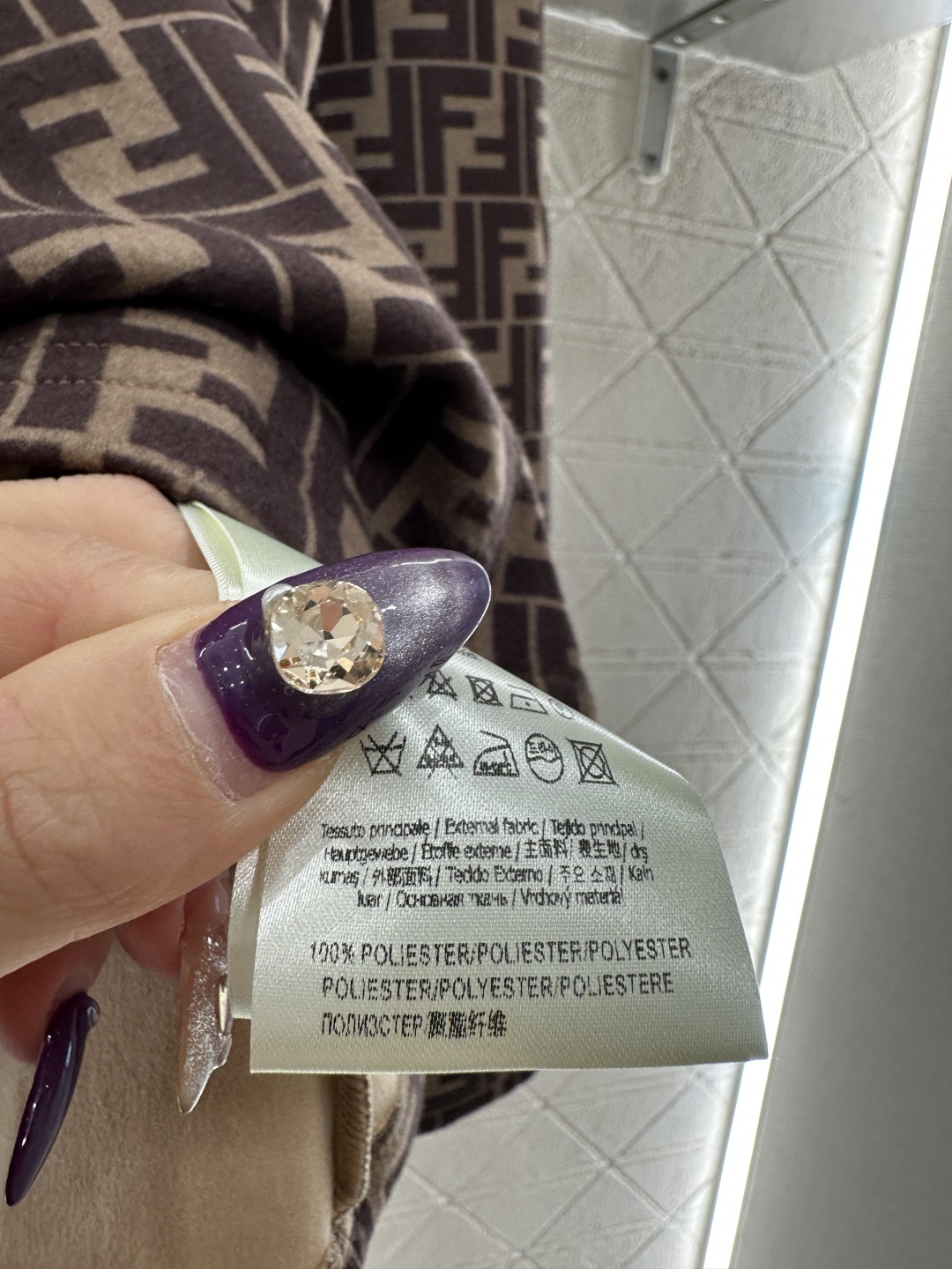 ♥Fend*♥2025新品上架 高领加绒打底衫定制YB进口弹力材质，内里短绒磨毛，保暖极佳，柔软舒适，弹